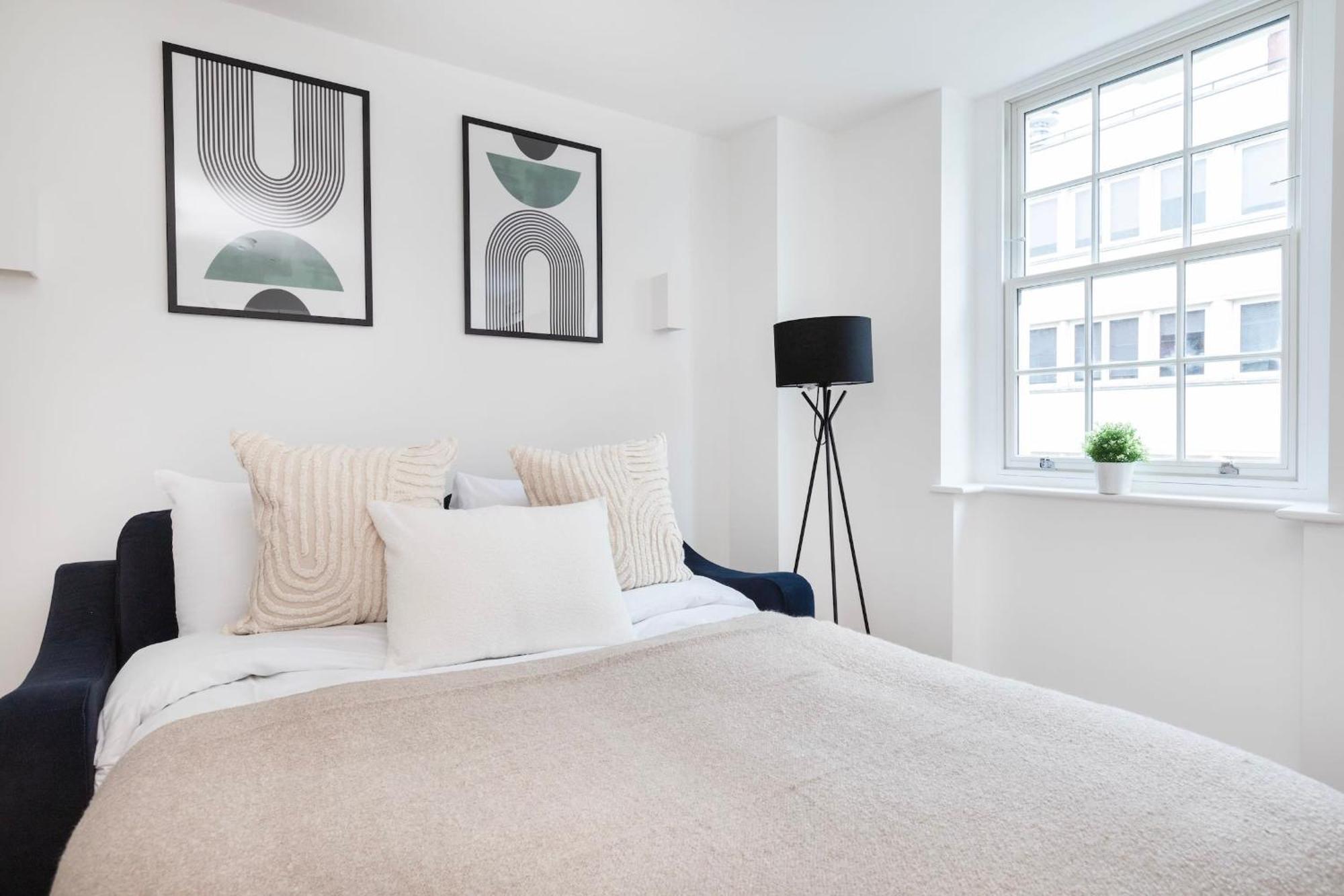 לונדון Fitzrovia With Balcony - Cityapartmentstay מראה חיצוני תמונה