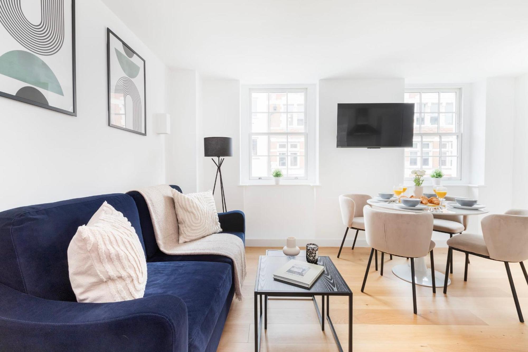 לונדון Fitzrovia With Balcony - Cityapartmentstay מראה חיצוני תמונה